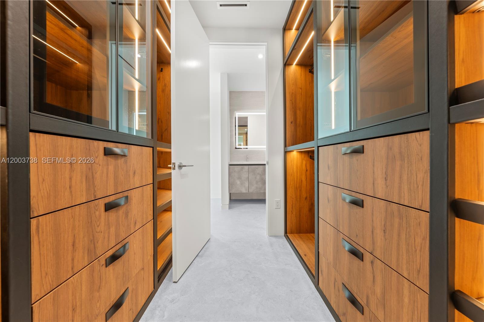 3320 Southwest 23rd Street Miami, FL 33145 - Photo 27 of 44