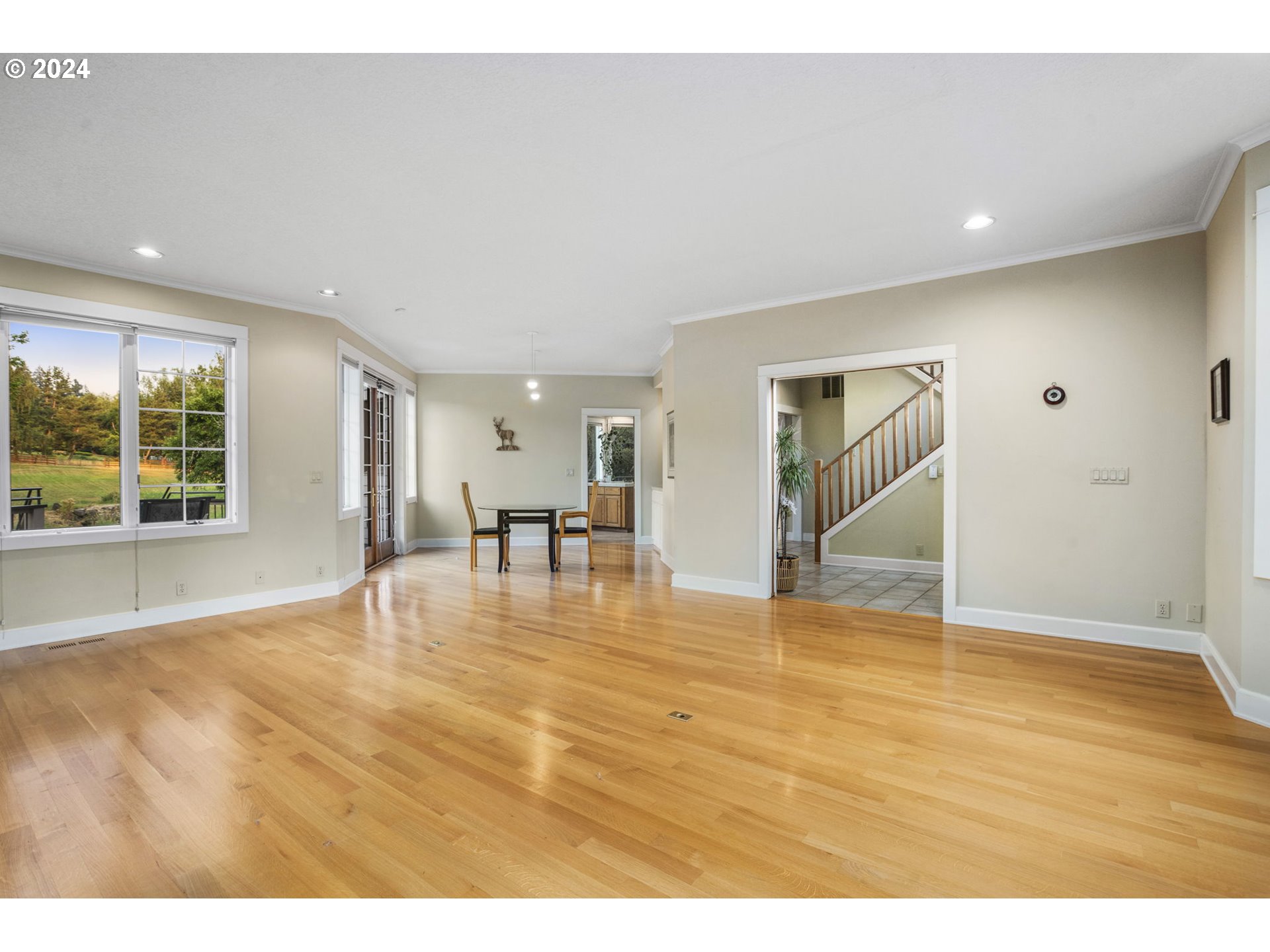 6189 Southwest Delker Road Tualatin, OR 97062 - Photo 8 of 48 Gallery Image 8