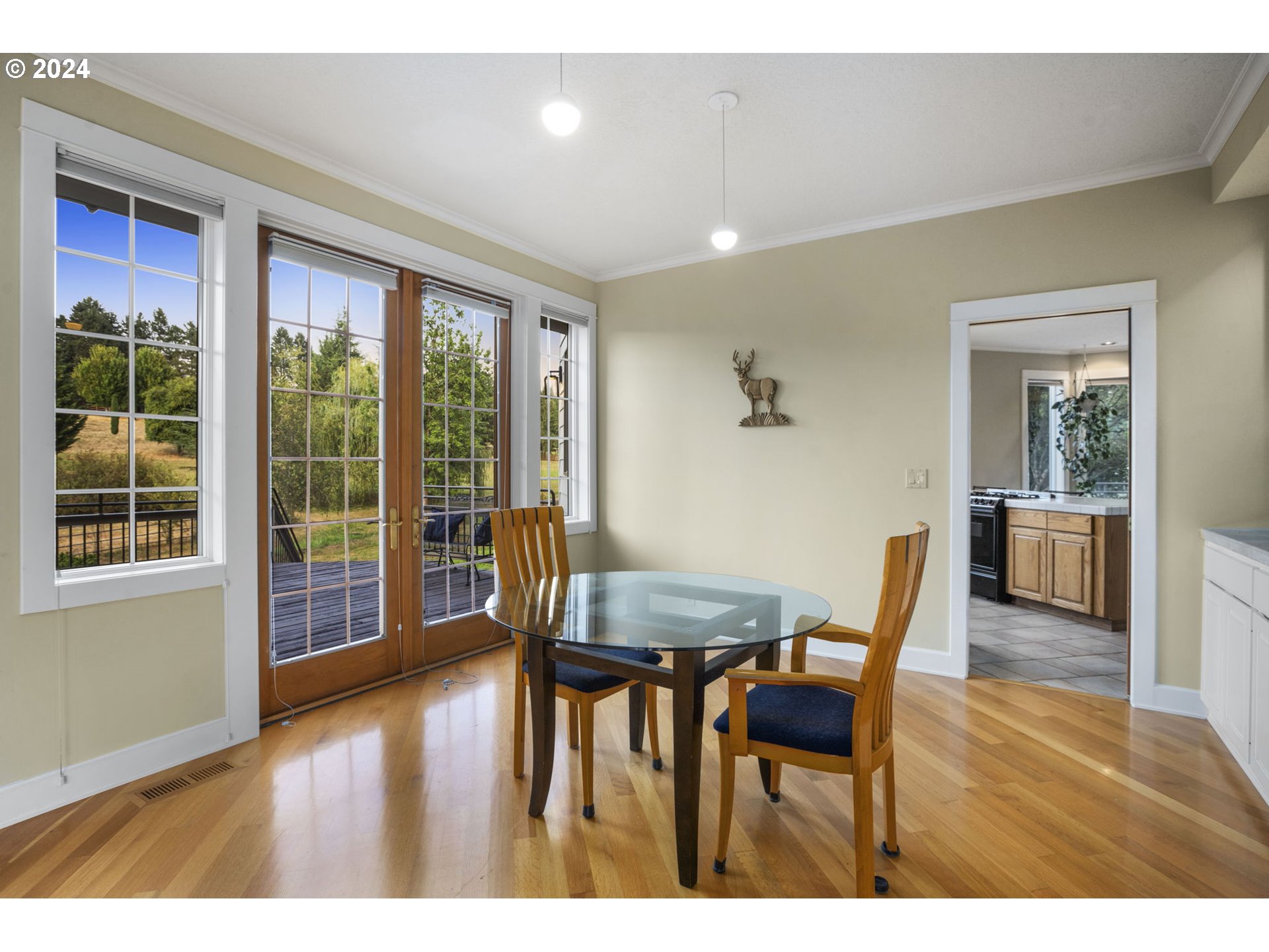 6189 Southwest Delker Road Tualatin, OR 97062 - Photo 9 of 48 Gallery Image 9