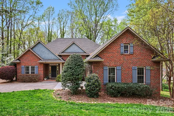 $540,000 | 352 Hunting Ridge Lane, Shelby, NC 28150