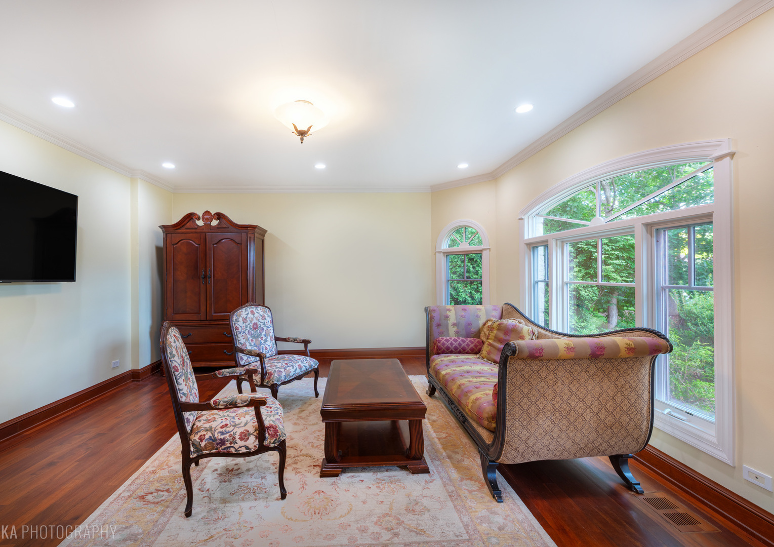 1009 Kings Lane Glenview, IL 60025 - Photo 9 of 68
