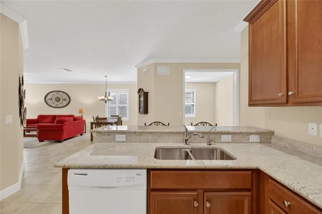 $304,500 | 5415 Sunset Falls Drive, Apollo Beach, FL 33572