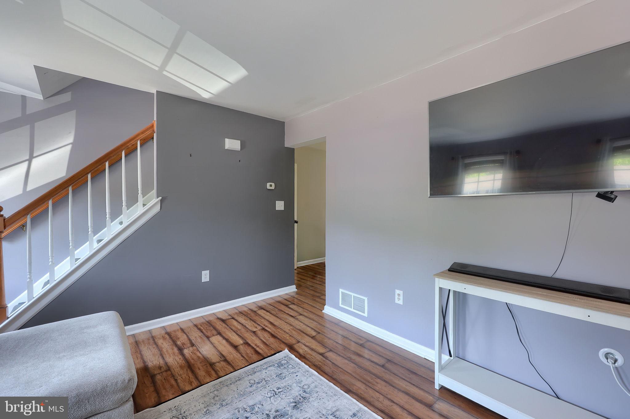 337 Crosswinds Drive Lititz, PA 17543 - Photo 4 of 31
