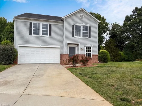 $327,000 | 382 Kendall Drive, Winston-Salem, NC 27107