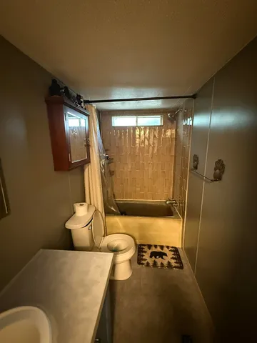 $104,900 | W10781 County Road X, Crivitz, WI 54114