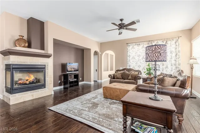 $2,450 | 1041 Via St Lucia Place, Henderson, NV 89011