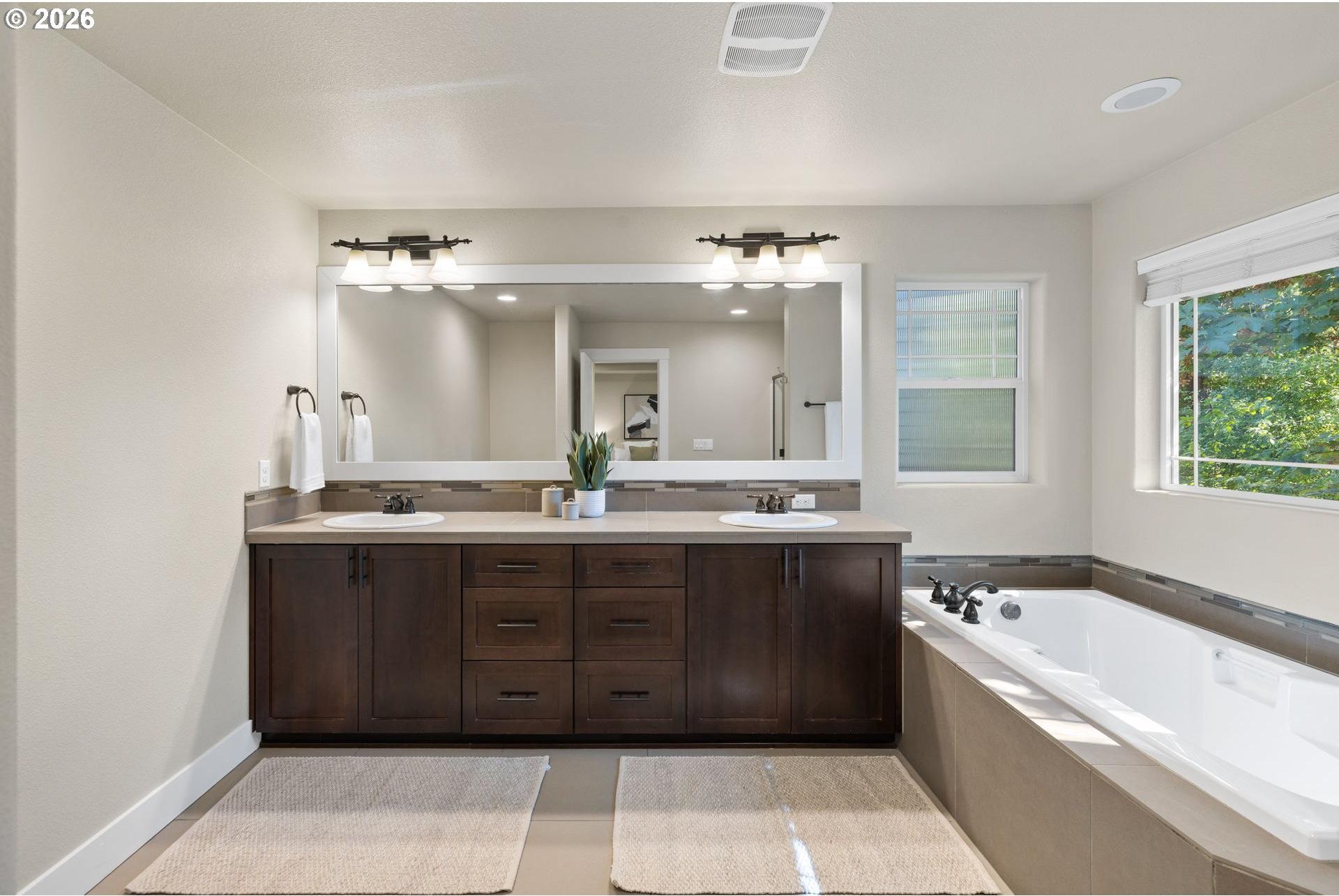 9940 Southwest Old Weir Road Beaverton, OR 97008 - Photo 17 of 33 Gallery Image 17