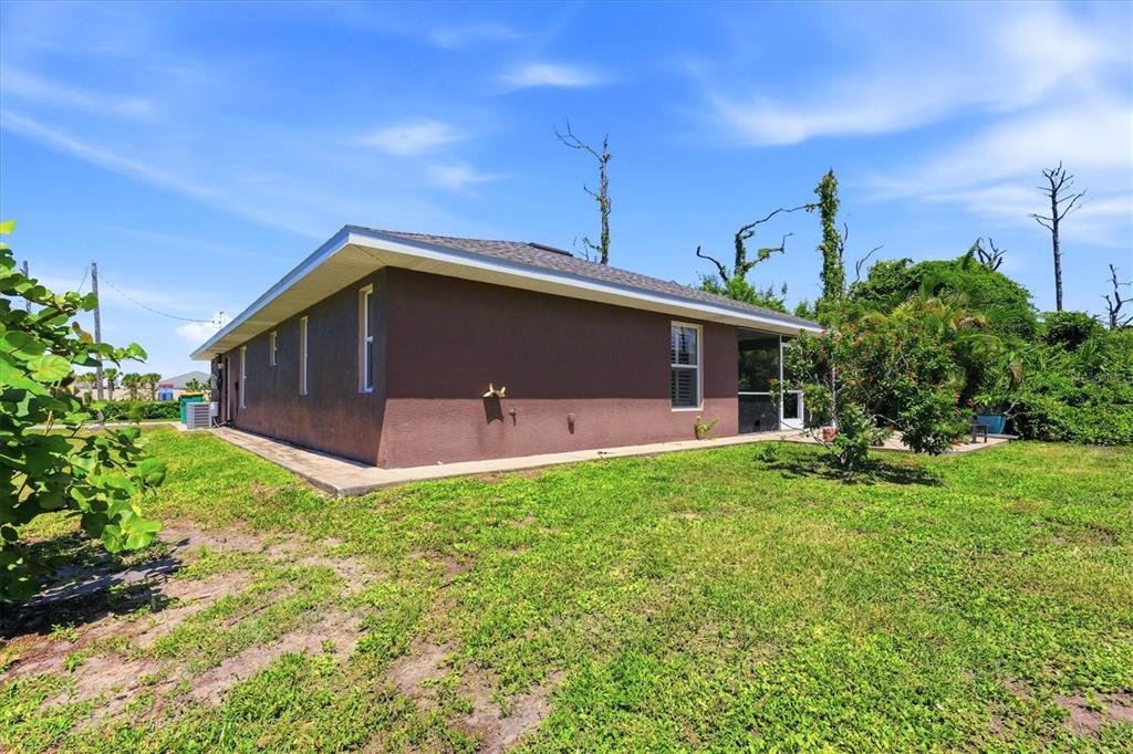 149 Sesame Road West Rotonda West, FL 33947 - Photo 34 of 39 Gallery Image 34