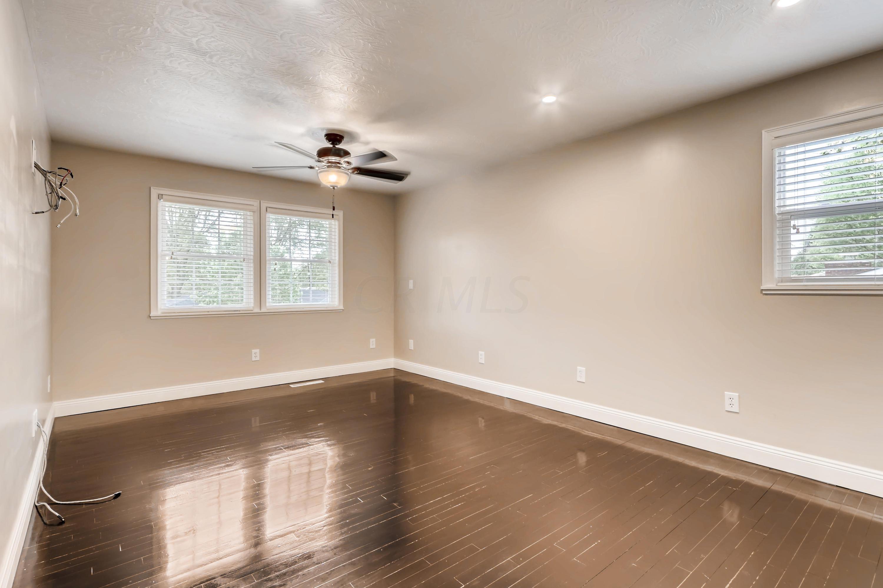 222 Dunbarton Road Gahanna, OH 43230 - Photo 17 of 35