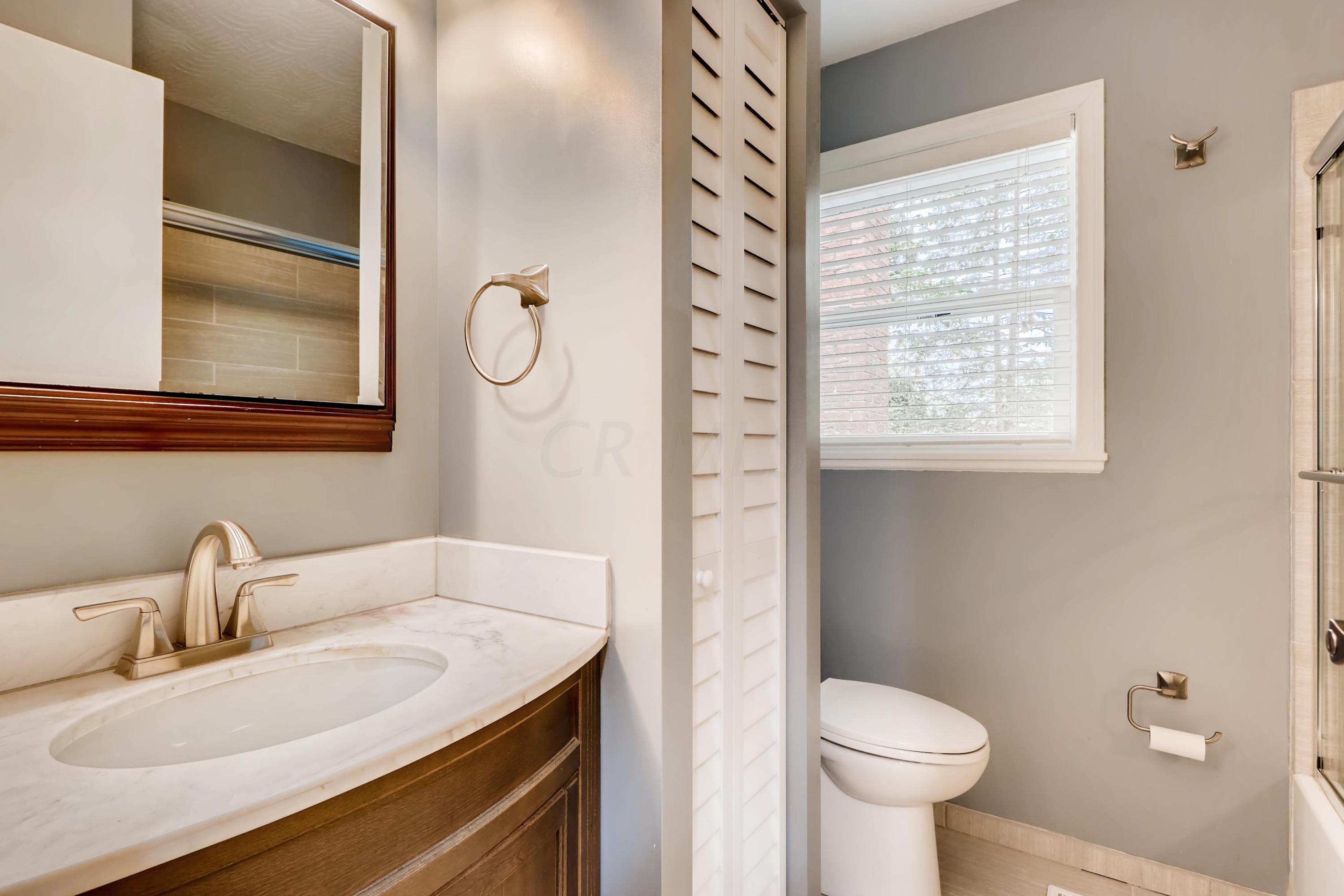 222 Dunbarton Road Gahanna, OH 43230 - Photo 23 of 35