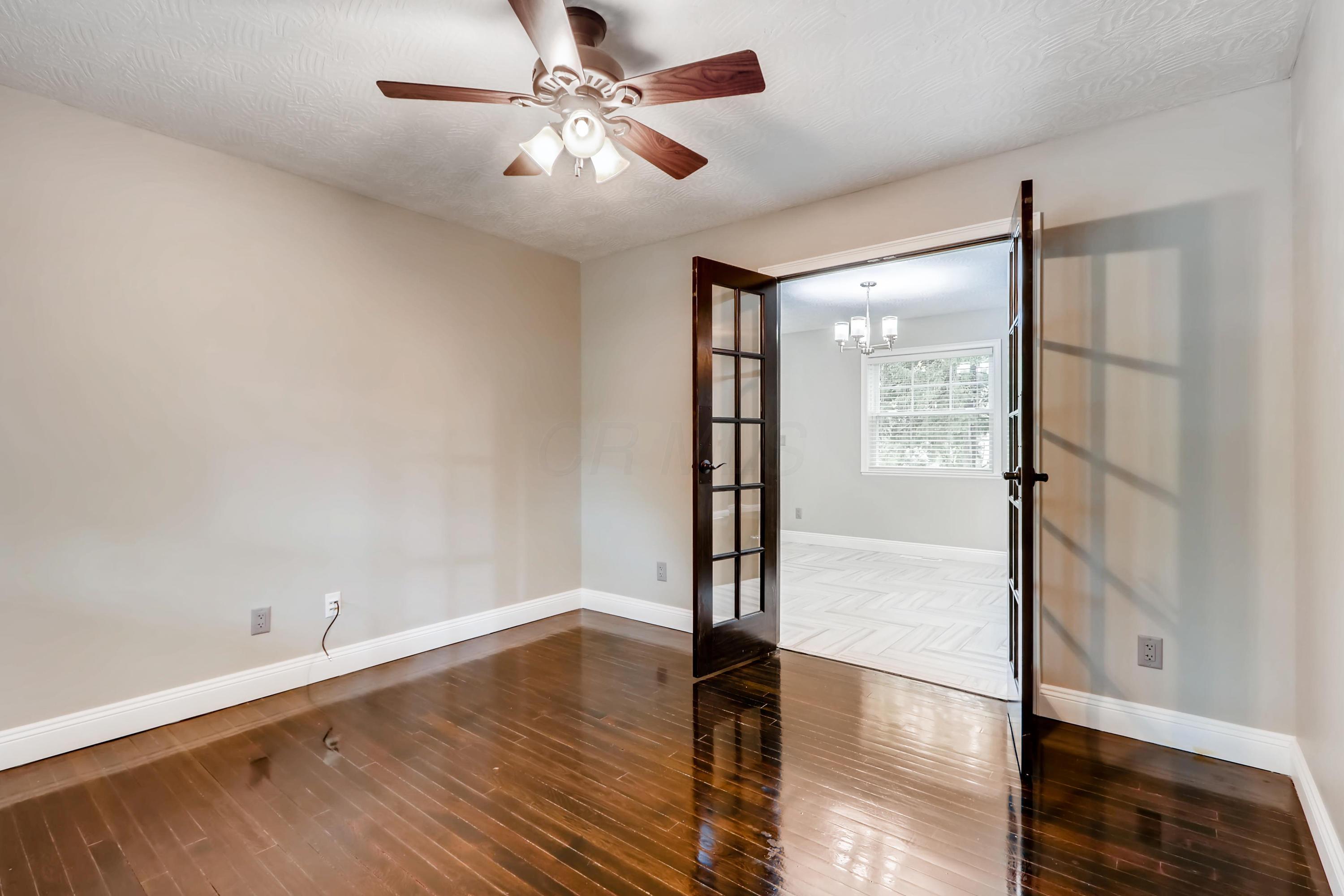 222 Dunbarton Road Gahanna, OH 43230 - Photo 7 of 35