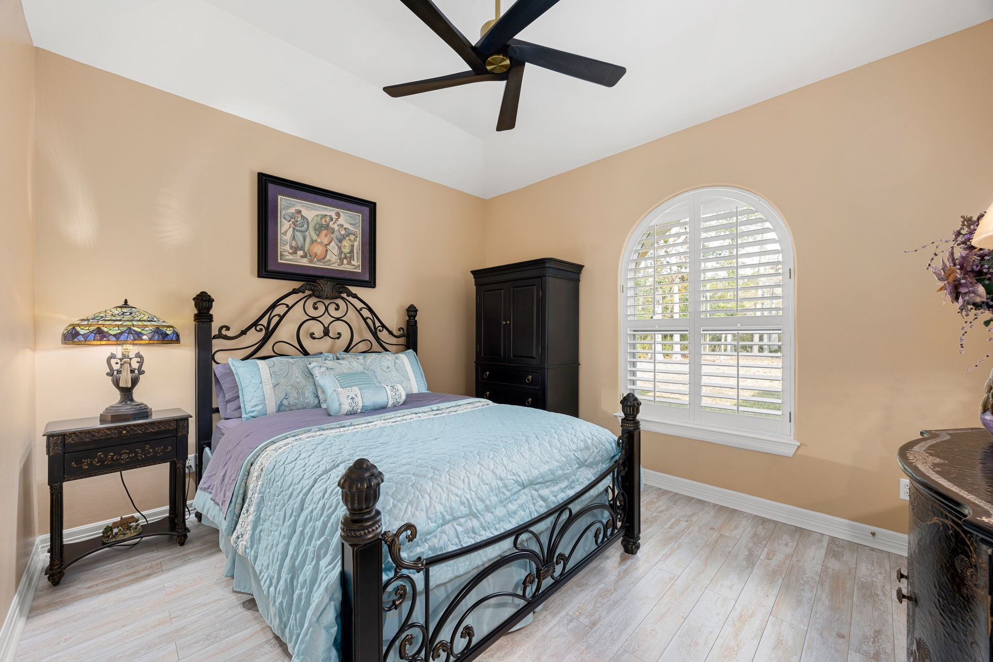 11984 White Oak Crossing Conroe, TX 77385 - Photo 32 of 42 Spacious secondary bedrooms with beautiful acreage views