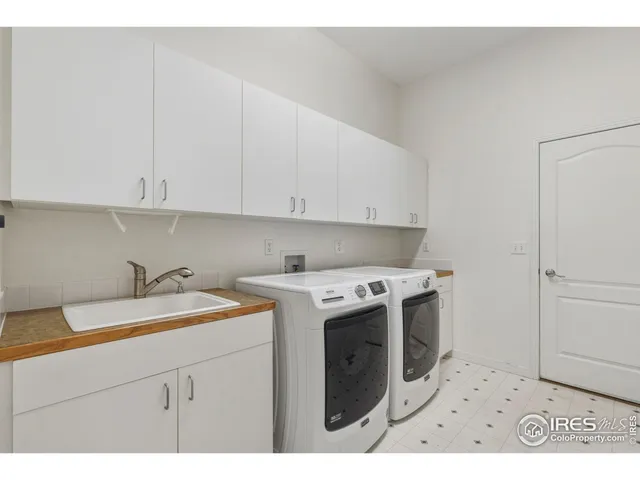 $1,030,000 | 5360 Lighthouse Point Court, Loveland, CO 80537