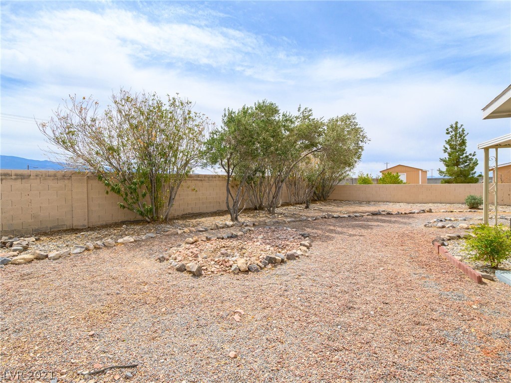 3949 North Mayfield Ranch Road Pahrump, NV 89060 - Photo 38 of 44 Gallery Image 38
