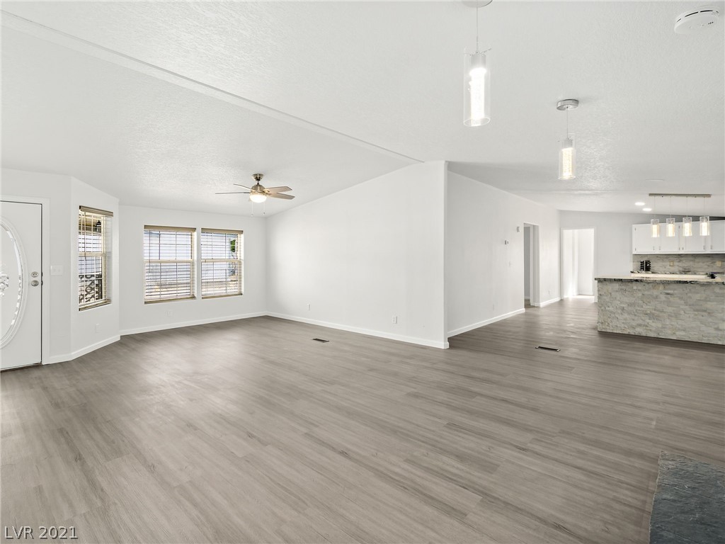 3949 North Mayfield Ranch Road Pahrump, NV 89060 - Photo 8 of 44 Gallery Image 8