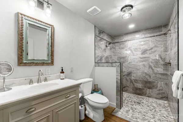 $599,000 | 509 South Main Street, Riggins, ID 83549