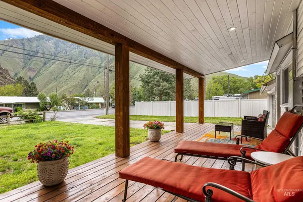 $599,000 | 509 South Main Street, Riggins, ID 83549