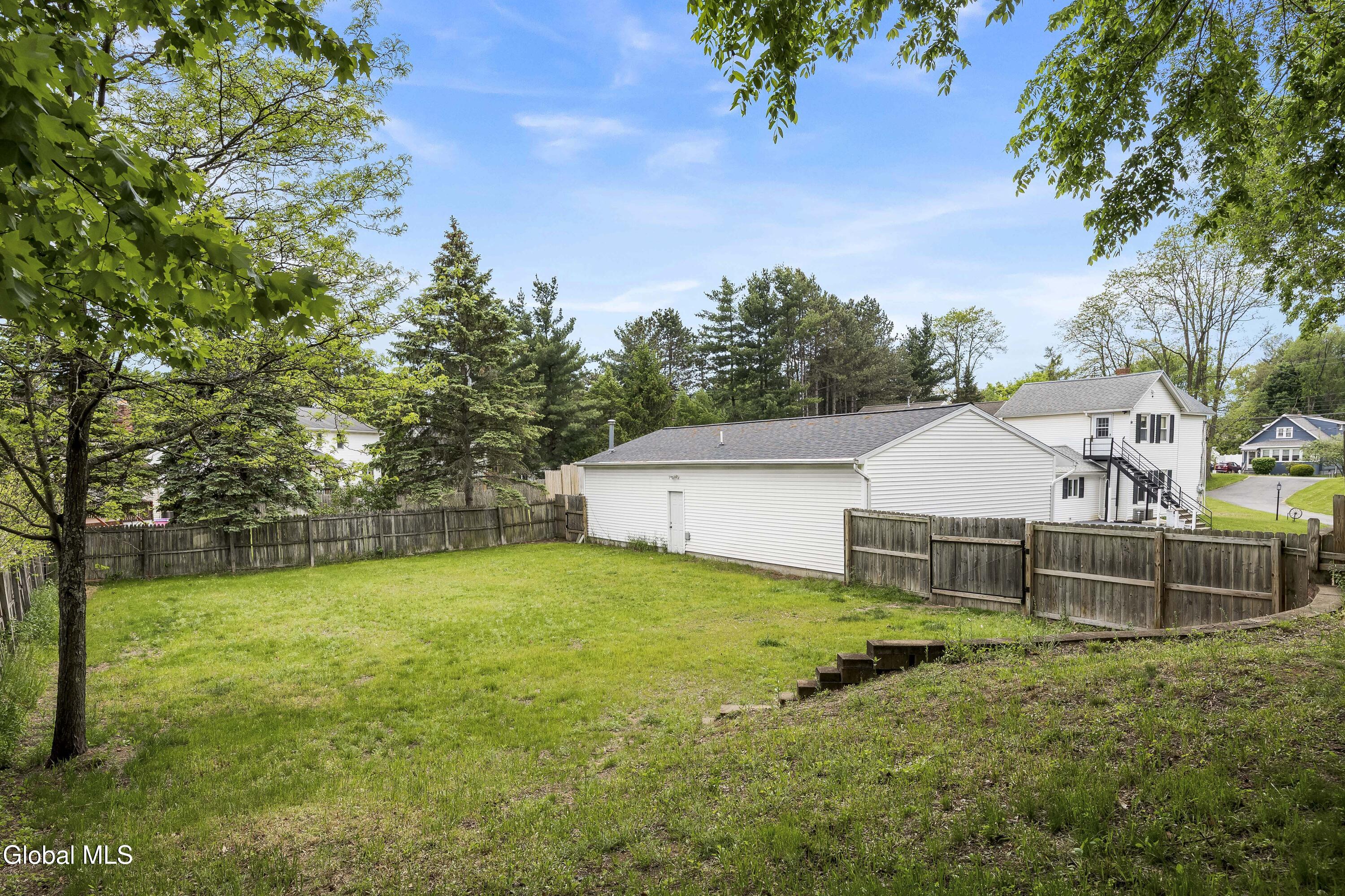 375 Sand Creek Road Colonie, NY 12205 - Photo 30 of 31 40