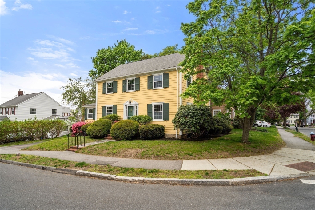 10 Magnolia Road Milton, MA 02186 - Photo 21 of 21