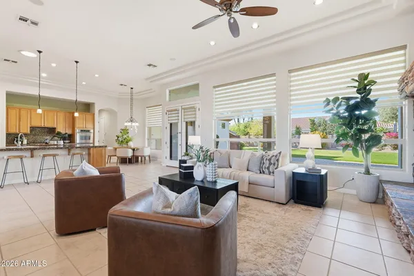 $1,225,000 | 370 East Canyon Creek Drive, Gilbert, AZ 85295