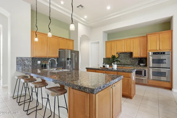 $1,225,000 | 370 East Canyon Creek Drive, Gilbert, AZ 85295