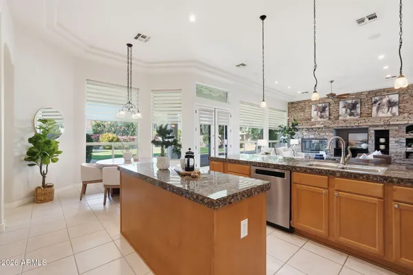 $1,225,000 | 370 East Canyon Creek Drive, Gilbert, AZ 85295