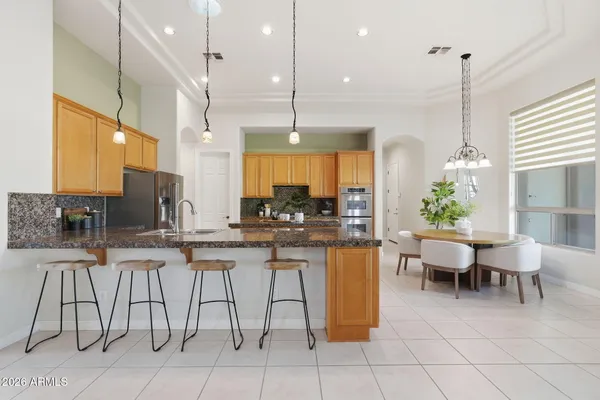 $1,225,000 | 370 East Canyon Creek Drive, Gilbert, AZ 85295