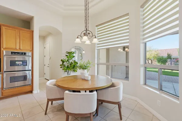 $1,225,000 | 370 East Canyon Creek Drive, Gilbert, AZ 85295