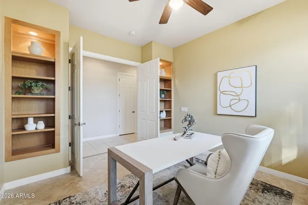 $1,225,000 | 370 East Canyon Creek Drive, Gilbert, AZ 85295