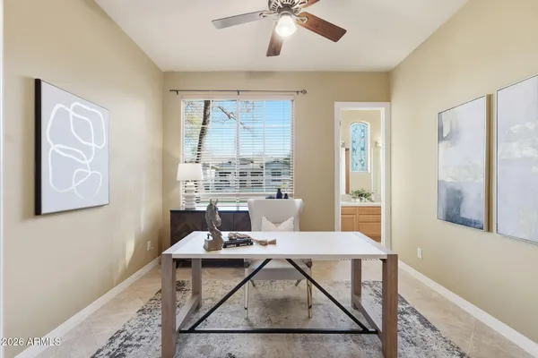 $1,225,000 | 370 East Canyon Creek Drive, Gilbert, AZ 85295