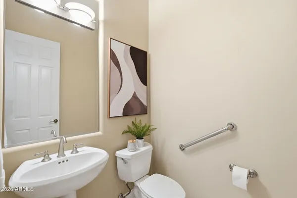 $1,225,000 | 370 East Canyon Creek Drive, Gilbert, AZ 85295