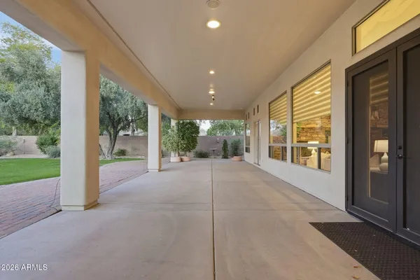 $1,225,000 | 370 East Canyon Creek Drive, Gilbert, AZ 85295