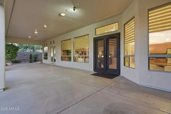 $1,225,000 | 370 East Canyon Creek Drive, Gilbert, AZ 85295