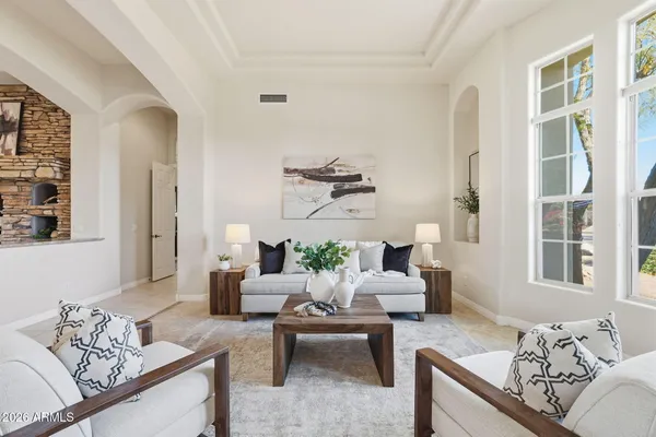 $1,225,000 | 370 East Canyon Creek Drive, Gilbert, AZ 85295