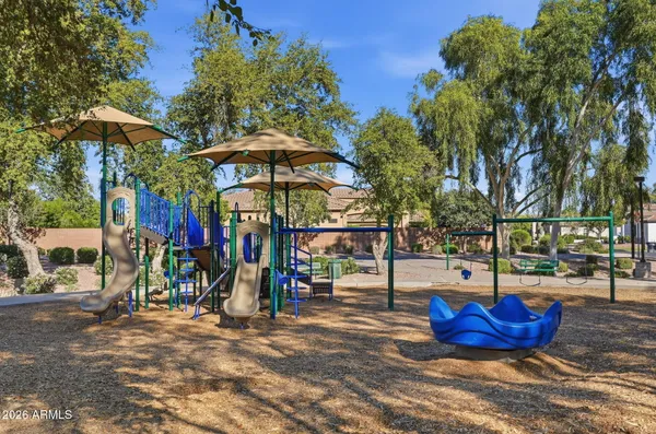$1,225,000 | 370 East Canyon Creek Drive, Gilbert, AZ 85295