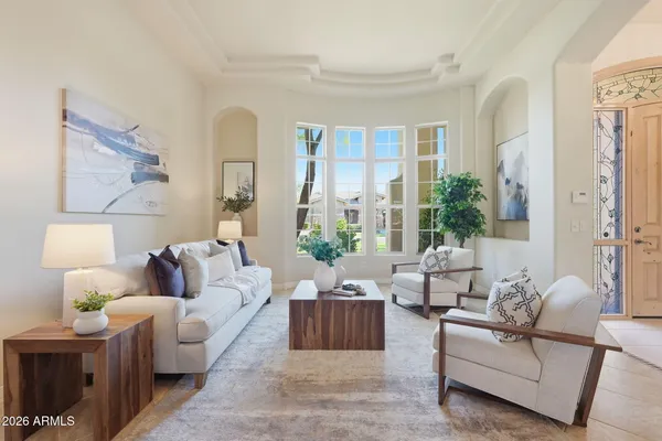 $1,225,000 | 370 East Canyon Creek Drive, Gilbert, AZ 85295