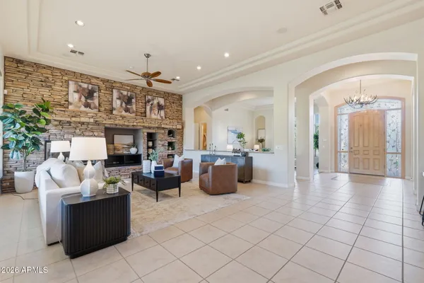 $1,225,000 | 370 East Canyon Creek Drive, Gilbert, AZ 85295