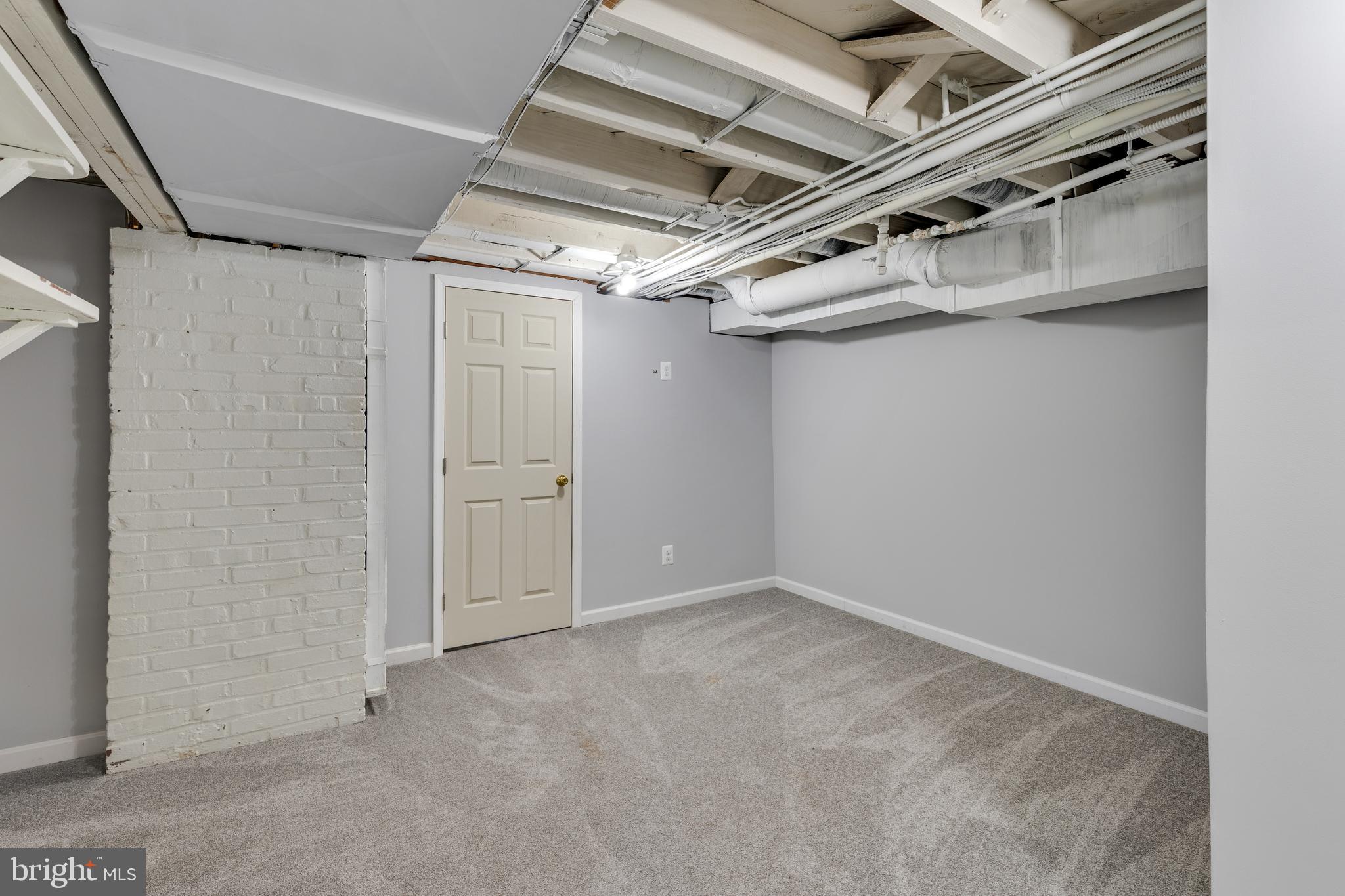 314 Whitestone Road Silver Spring, MD 20901 - Photo 27 of 36 a view of a room with an empty space