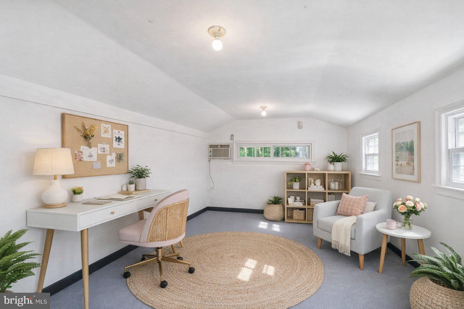 314 Whitestone Road Silver Spring, MD 20901 - Photo 31 of 36 a workspace with furniture and window