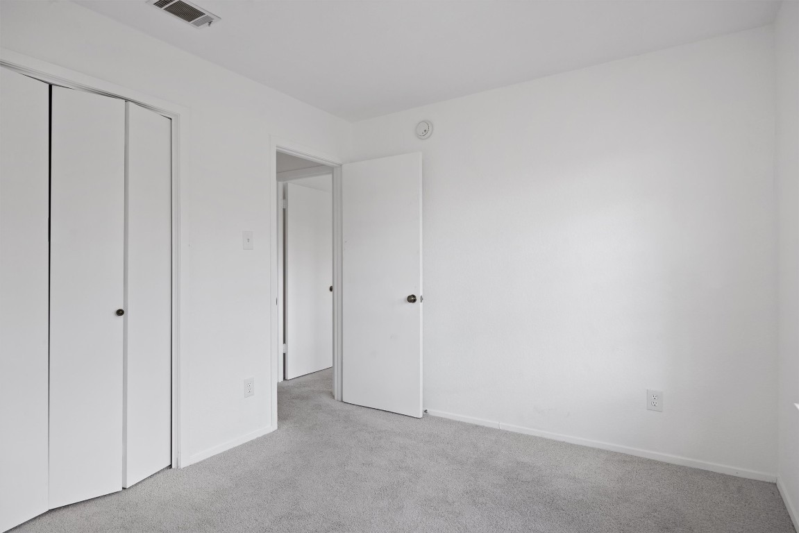 5217 Summerset Trail Austin, TX 78749 - Photo 29 of 38 a view of an empty room