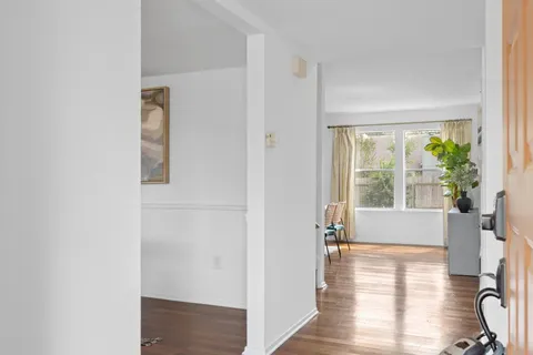 $450,000 | 5217 Summerset Trail, Austin, TX 78749