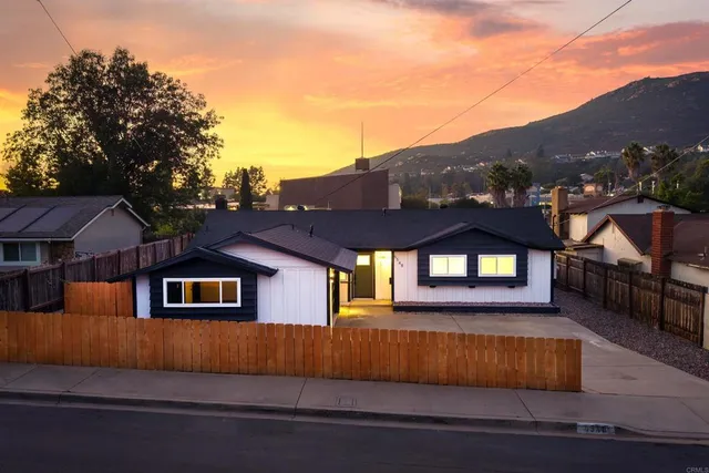 $1,035,000 | 6548 Bantam Lake Circle, San Diego, CA 92119