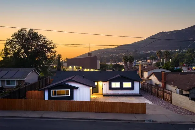 $1,035,000 | 6548 Bantam Lake Circle, San Diego, CA 92119