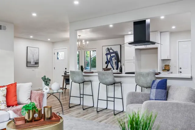 $1,035,000 | 6548 Bantam Lake Circle, San Diego, CA 92119