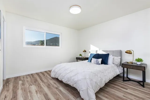 $1,035,000 | 6548 Bantam Lake Circle, San Diego, CA 92119