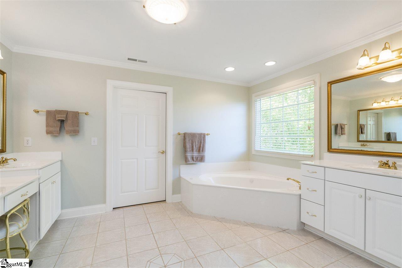 1710 Cannon Bottom Road Belton, SC 29627 - Photo 18 of 35