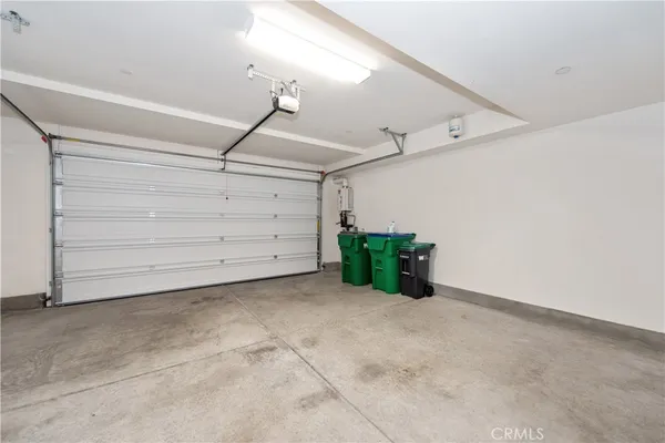 $4,200 | 61 Quill, Irvine, CA 92620