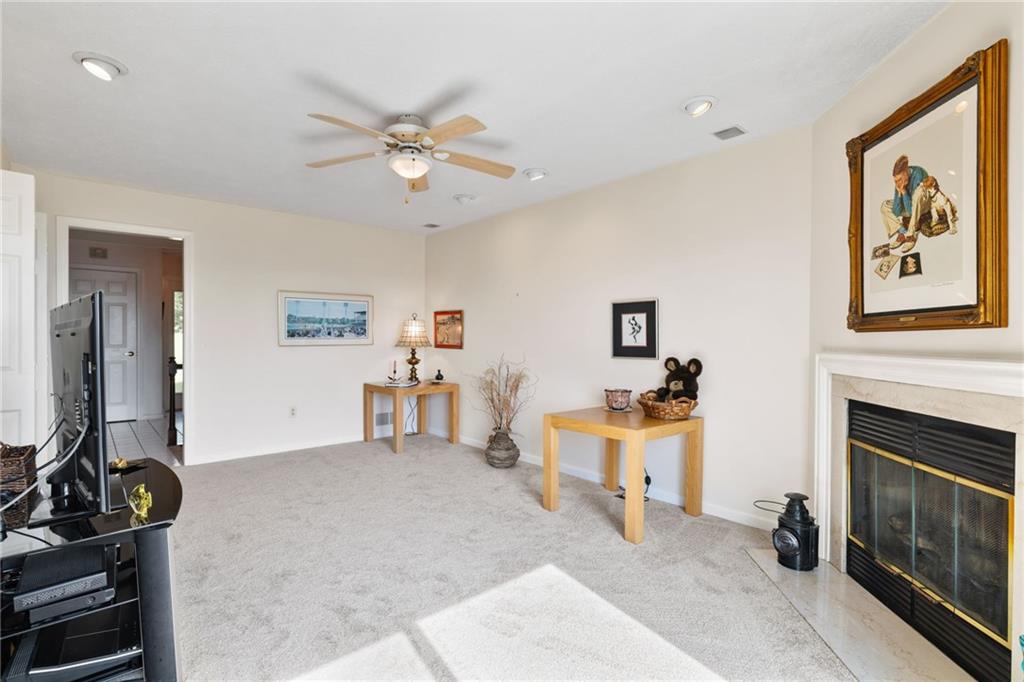 133 Shadow Ridge Drive Pittsburgh, PA 15238 - Photo 11 of 42 Gallery Image 11