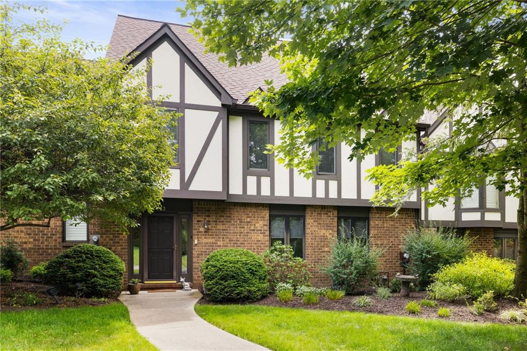 133 Shadow Ridge Drive Pittsburgh, PA 15238 - Photo 2 of 42 Gallery Image 2