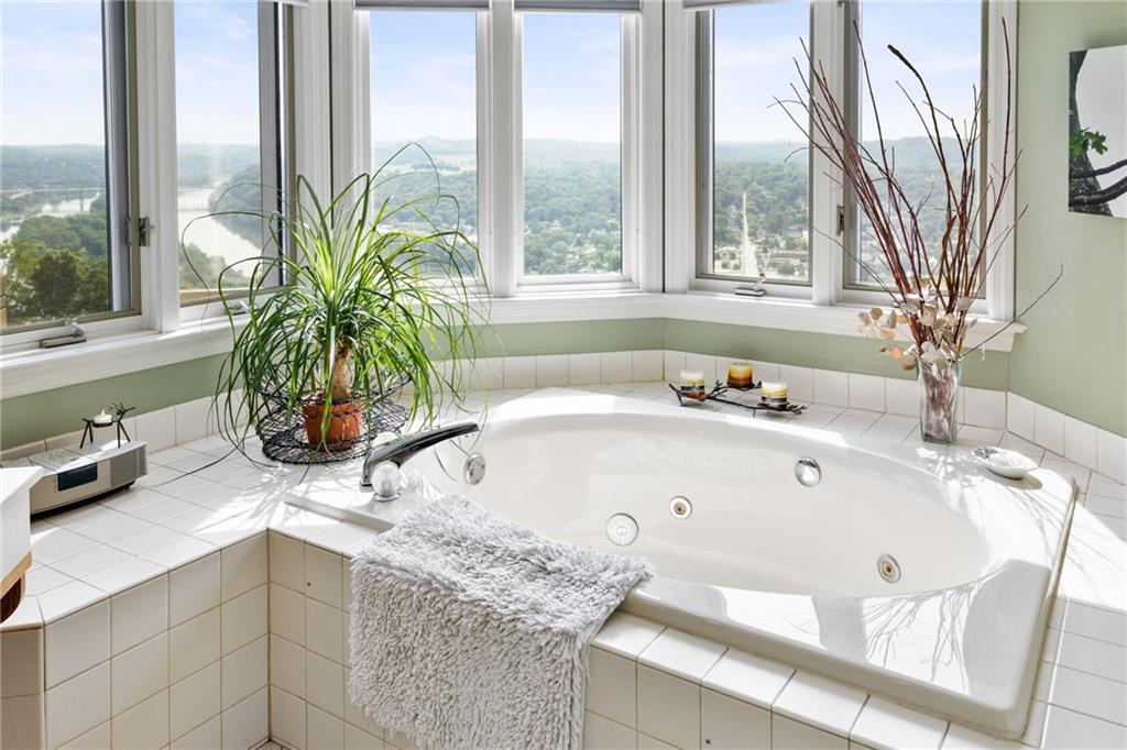 133 Shadow Ridge Drive Pittsburgh, PA 15238 - Photo 33 of 42 Gallery Image 33